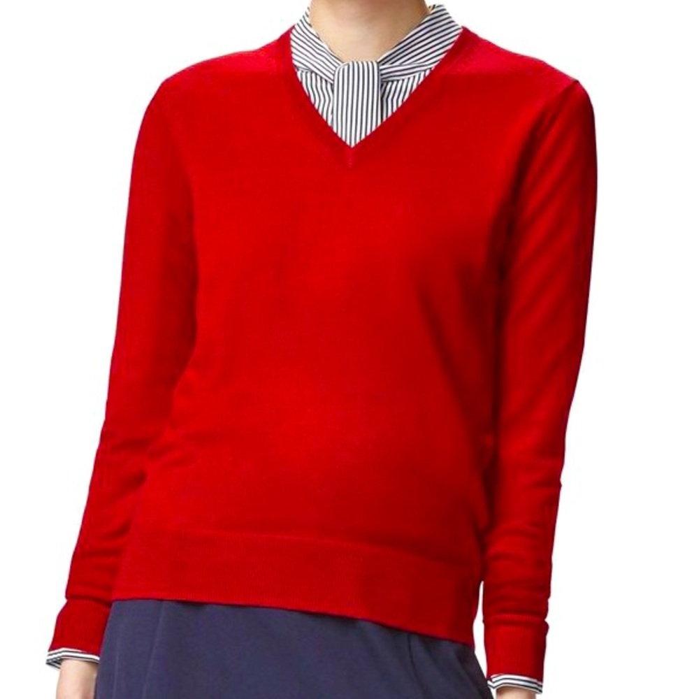 NWOT 100% Wool Uniqlo Sweater